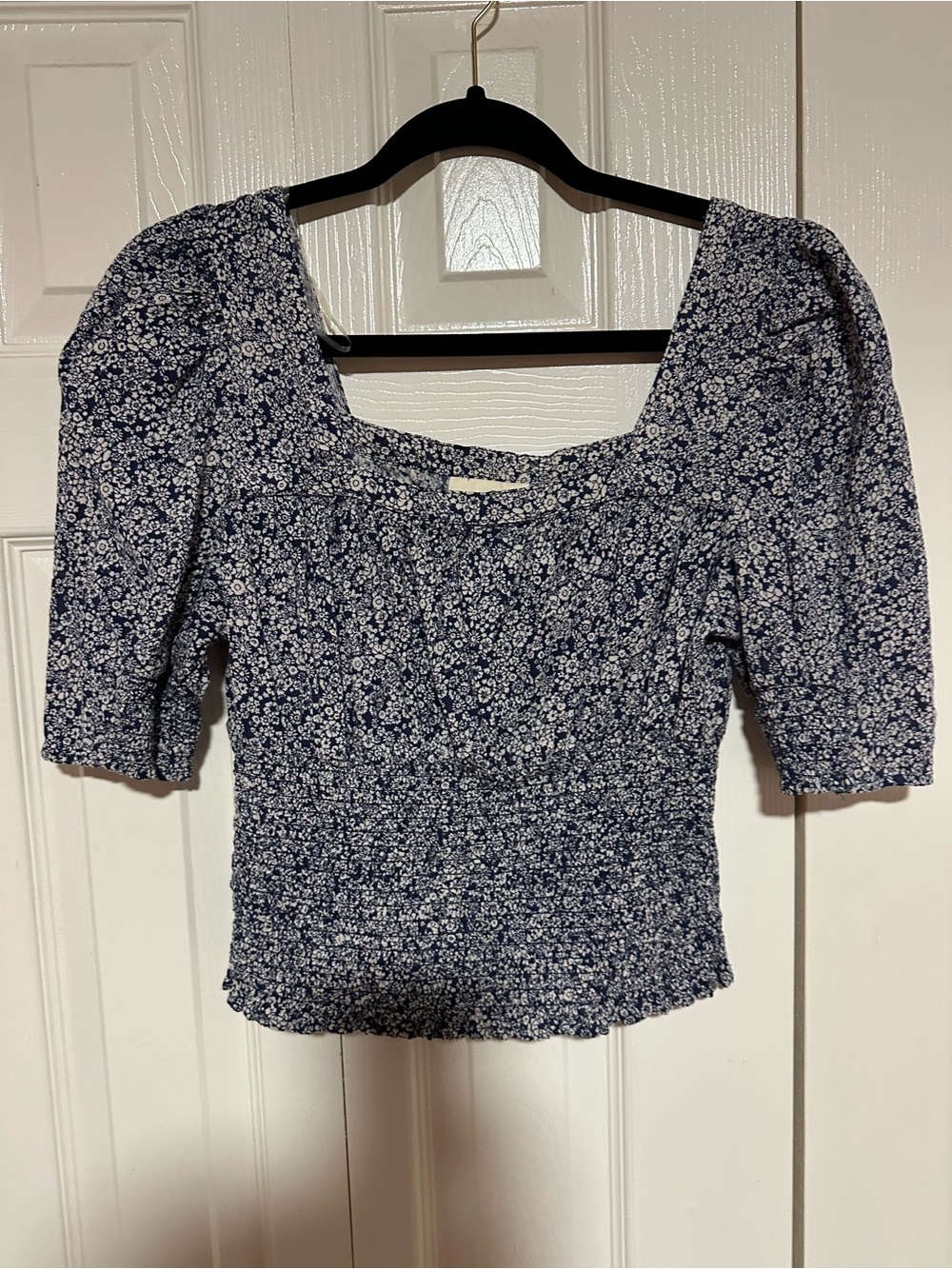 Universal Thread Navy Floral Smocked Square-Neck Crop Top